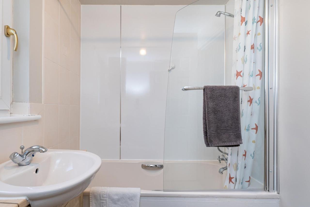 4 Bedroom Townhouse In Стерлінг Екстер'єр фото